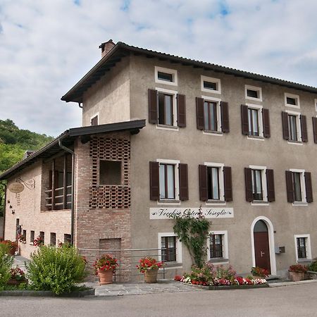 Hotel Vecchia Osteria Seseglio Chiasso Exterior foto